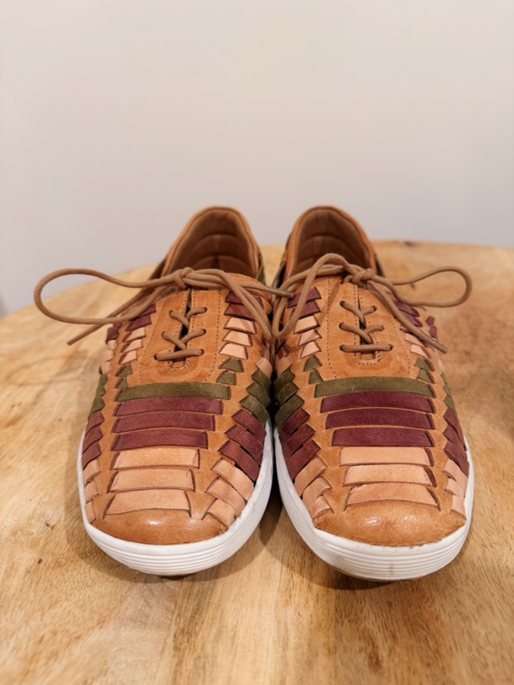 Comfortiva Align Multi-Color Leather
Huarache Sandal 9W Women’s